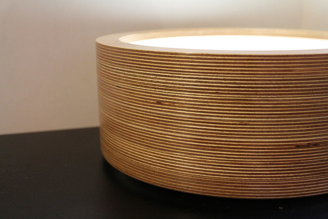 Turn Table Lamp Brightens and Dims as you Rotate it